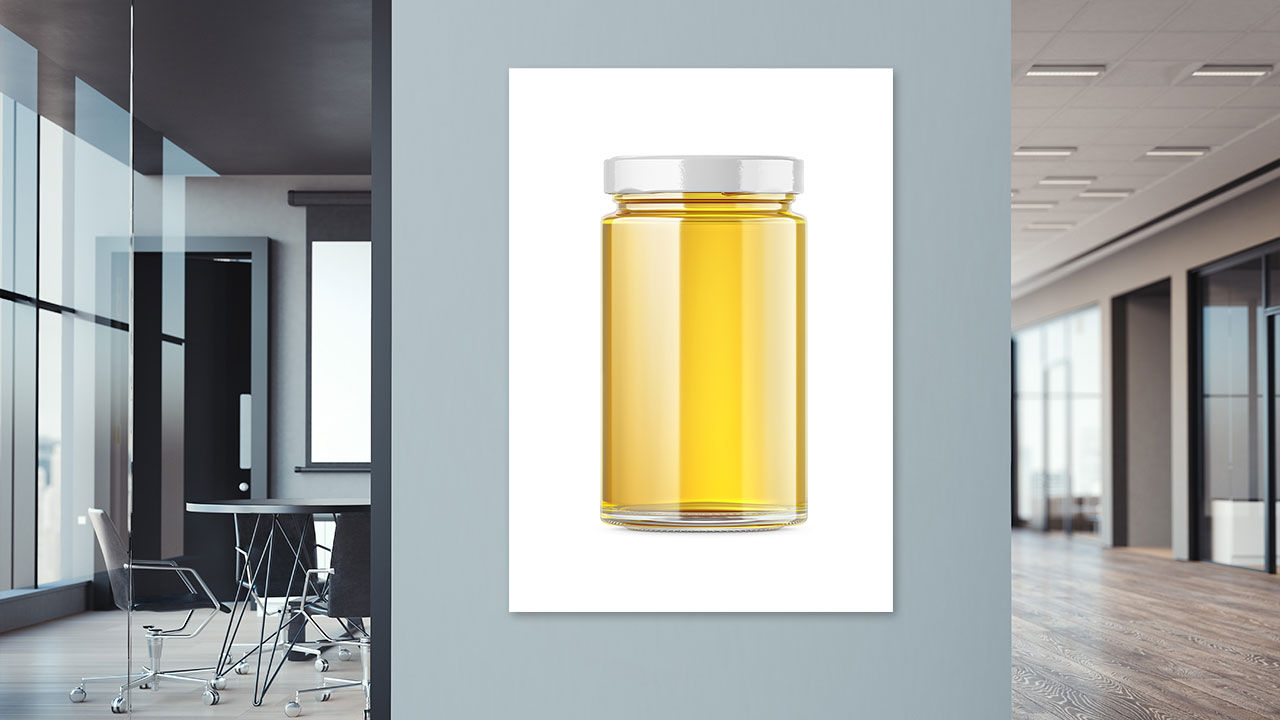 装有蜂蜜的玻璃瓶tif样机模板