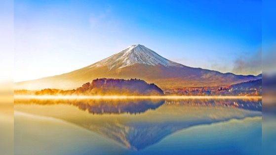 金色富士山动态桌面壁纸