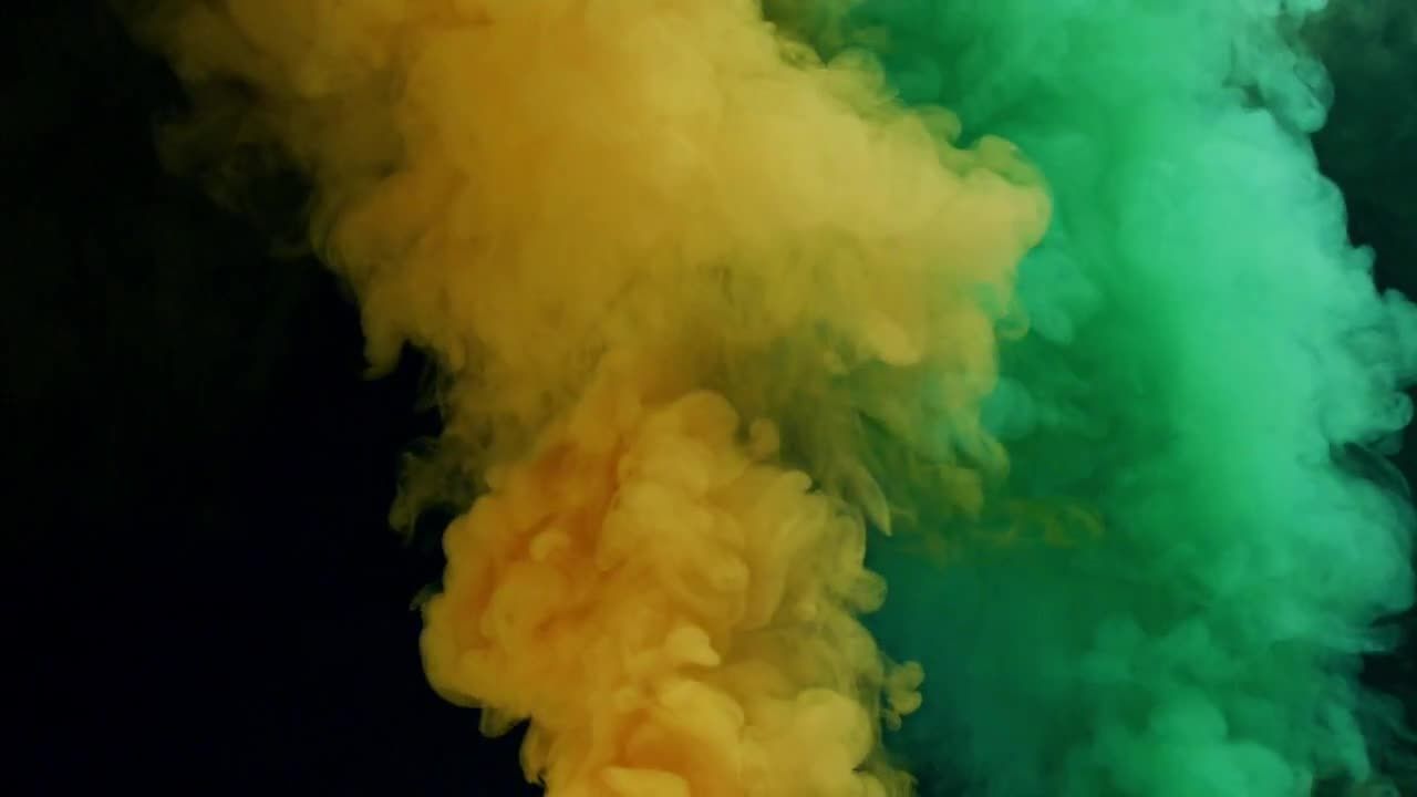 黄色和绿色的烟雾特效视频素材