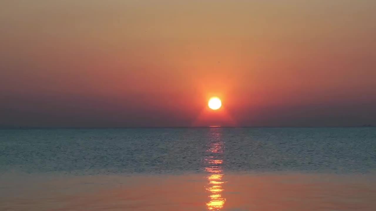 日落时分的海面视频素材