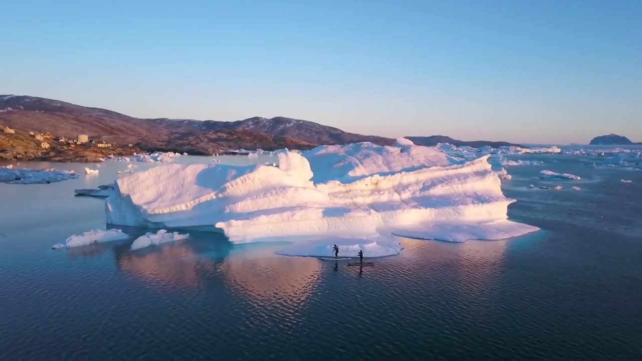 格陵兰岛的划桨运动视频素材