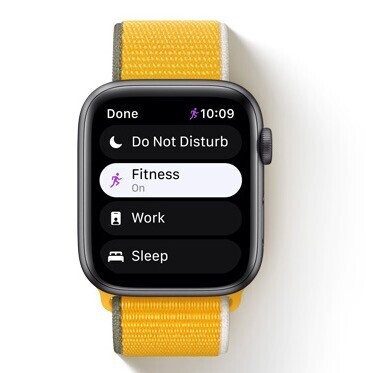 如何在 Apple Watch 上检查监控心率？