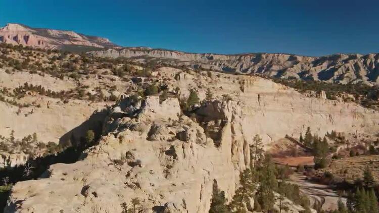无人机航拍美国西部美景4K视频屏保26